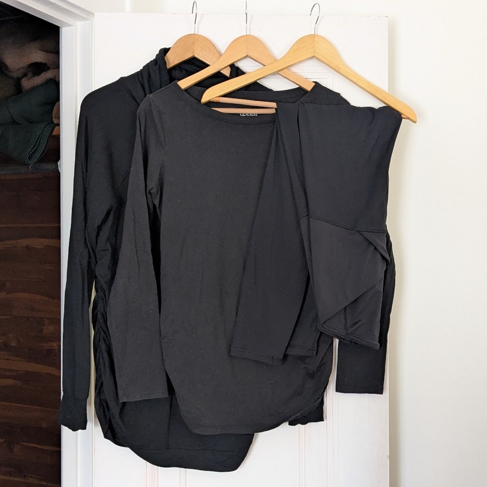 Isabel Maternity cozy bundle with leggings, sweatshirt, long sleeve tee, black